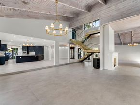 500 Palm Dr, Hallandale Beach FL 33009