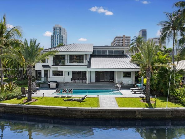 500 Palm Dr, Hallandale Beach FL 33009