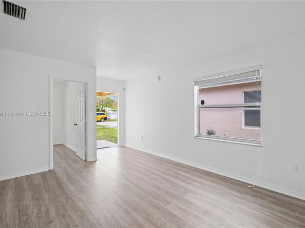 244 NW 179th St, Miami Gardens FL 33169