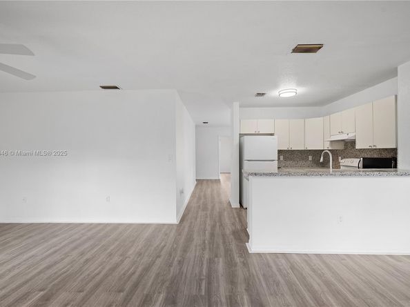 244 NW 179th St, Miami Gardens FL 33169