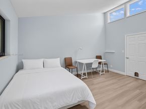 1455 Holly Heights Dr 17, Fort Lauderdale FL 33304