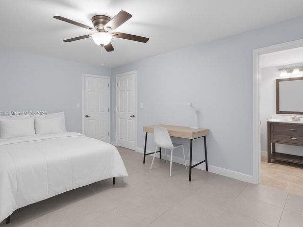 1455 Holly Heights Dr 17, Fort Lauderdale FL 33304