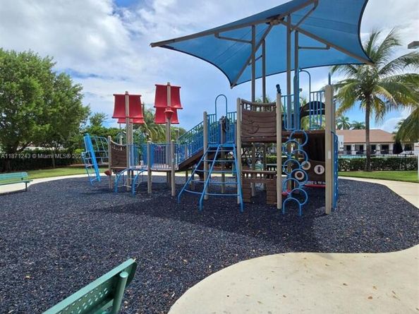 11395 SW 238th St, Homestead FL 33032