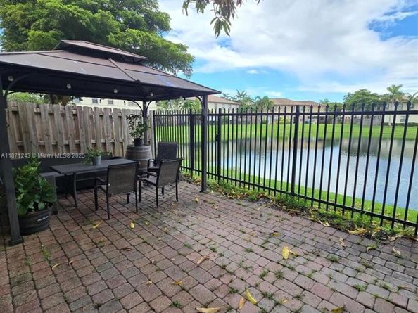 11395 SW 238th St, Homestead FL 33032