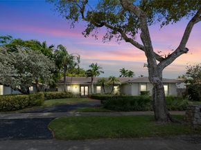 2011 NE 211th St, Miami FL 33179