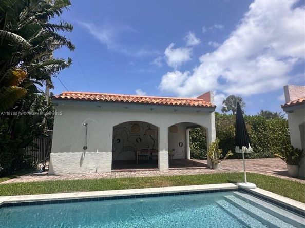 375 Plymouth Rd, West Palm Beach FL 33405