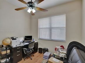 212 Citrus Trl, Boynton Beach FL 33436