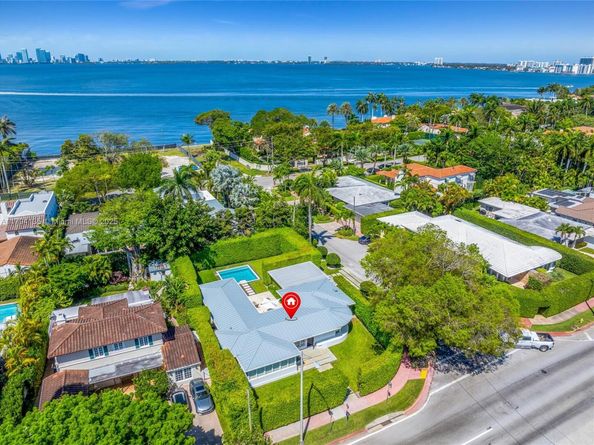 5460 Alton Rd, Miami Beach FL 33140