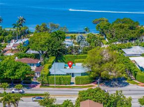 5460 Alton Rd, Miami Beach FL 33140