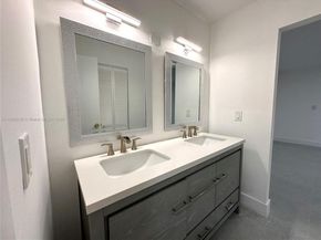 3952 SW 136th Ave, Miami FL 33175