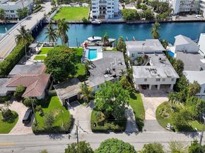 1020 S Shore Dr, Miami Beach FL 33141