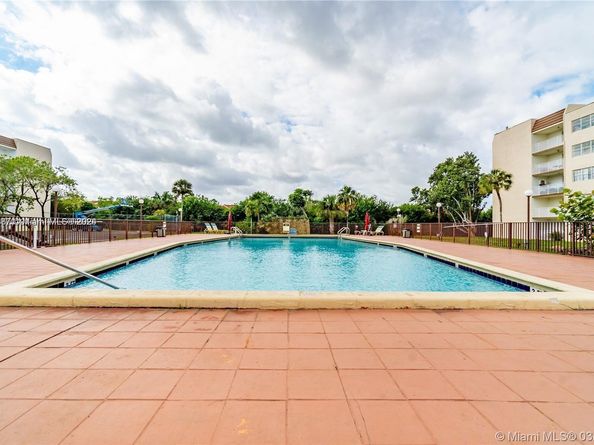 6960 Miami Gardens Dr 2525, Hialeah FL 33015