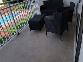 6960 Miami Gardens Dr 2525, Hialeah FL 33015