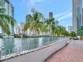 325 S Biscayne Blvd 2616, Miami FL 33131