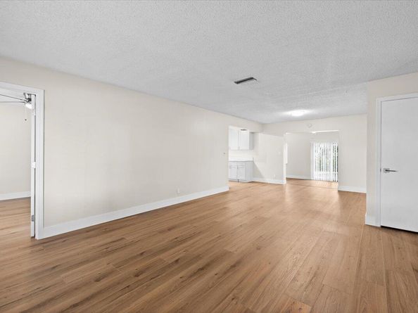 7712 SW 7TH Street, North Lauderdale FL 33068