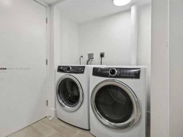 9 Island Ave 1209, Miami Beach FL 33139