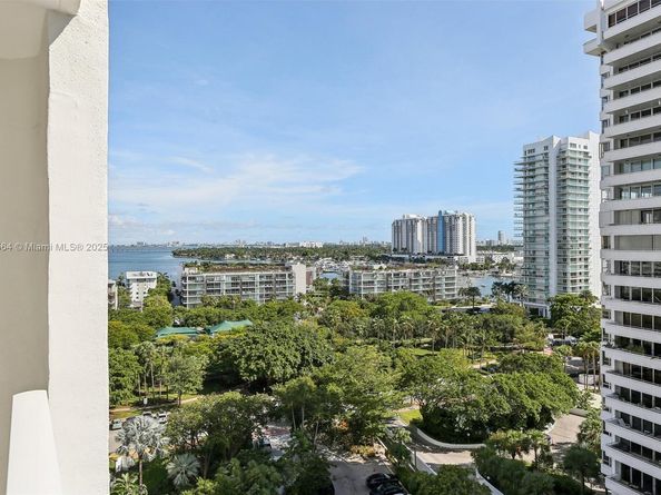 9 Island Ave 1209, Miami Beach FL 33139