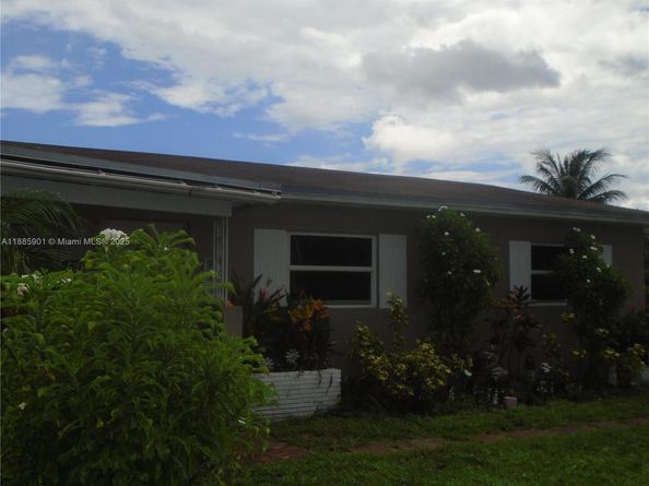 6791 Hope St, Hollywood FL 33024
