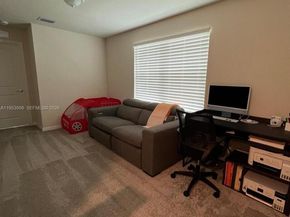 3235 N Watercress Dr, Lauderdale Lakes FL 33311