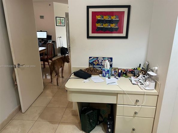 2000 Island Blvd 405, Aventura FL 33160