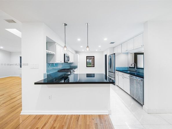 14600 SW 75th Ave, Palmetto Bay FL 33158