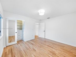 14600 SW 75th Ave, Palmetto Bay FL 33158