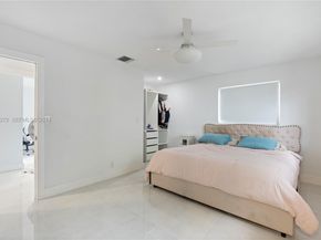 706 N 32nd Ct, Hollywood FL 33021
