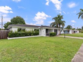 706 N 32nd Ct, Hollywood FL 33021