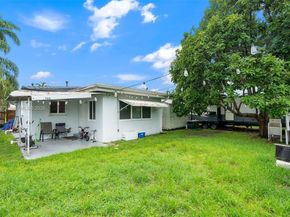 706 N 32nd Ct, Hollywood FL 33021