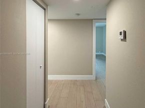 520 Brickell Key Dr A1010, Miami FL 33131