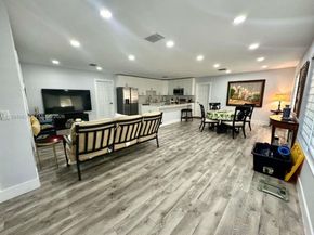 628 SW 6th Ave, Hallandale Beach FL 33009