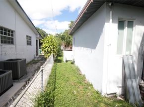 2830 NW 66th St, Miami FL 33147