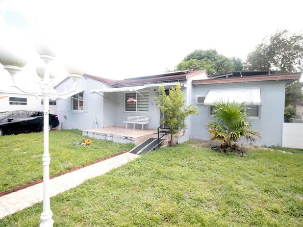 2830 NW 66th St, Miami FL 33147