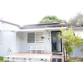 2830 NW 66th St, Miami FL 33147