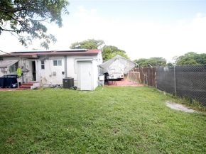 2830 NW 66th St, Miami FL 33147