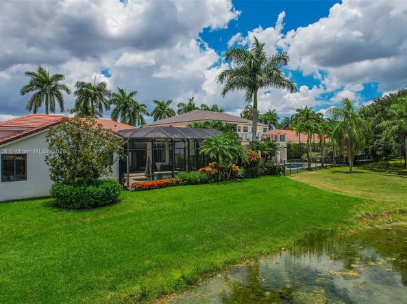 2489 Eagle Watch Ln, Weston FL 33327