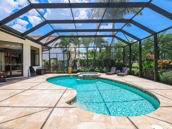 2489 Eagle Watch Ln, Weston FL 33327