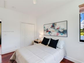 2489 Eagle Watch Ln, Weston FL 33327