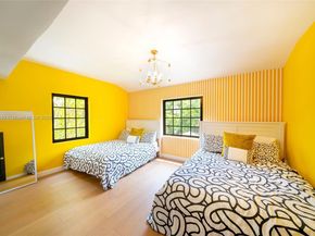 5149 Alton Rd, Miami Beach FL 33140