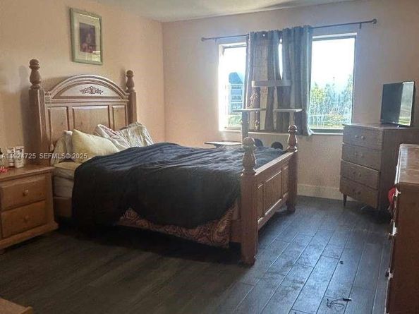 8020 Hampton Blvd 202, North Lauderdale FL 33068