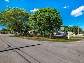 3920 W 3rd Ave, Hialeah FL 33012