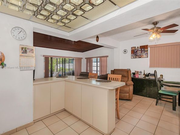 3920 W 3rd Ave, Hialeah FL 33012