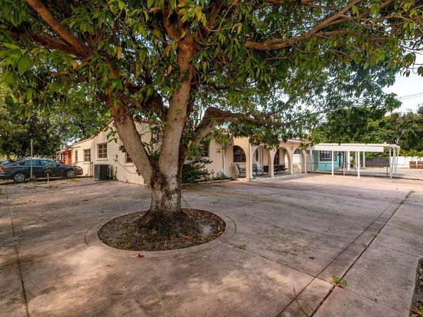 3920 W 3rd Ave, Hialeah FL 33012