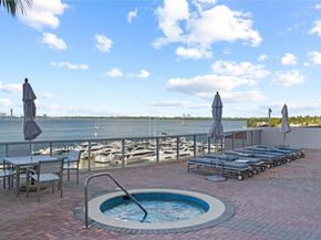 1800 Sunset Harbour Dr 1902/4 Dr 1902/4, Miami Beach FL 33139