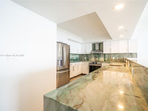 1800 Sunset Harbour Dr 1902/4 Dr 1902/4, Miami Beach FL 33139
