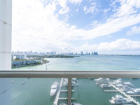 1800 Sunset Harbour Dr 1902/4 Dr 1902/4, Miami Beach FL 33139