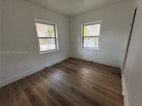 748 NE 127th St, North Miami FL 33161
