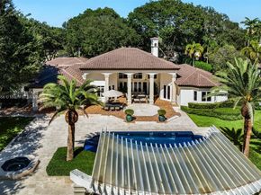 6350 SW 92nd St, Pinecrest FL 33156