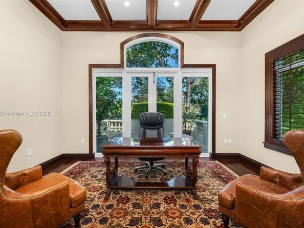 6350 SW 92nd St, Pinecrest FL 33156