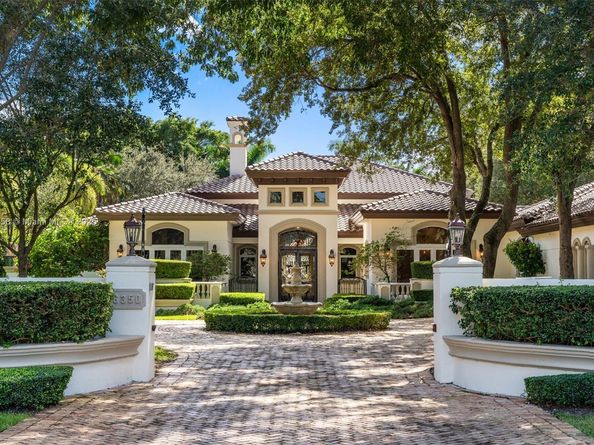 6350 SW 92nd St, Pinecrest FL 33156